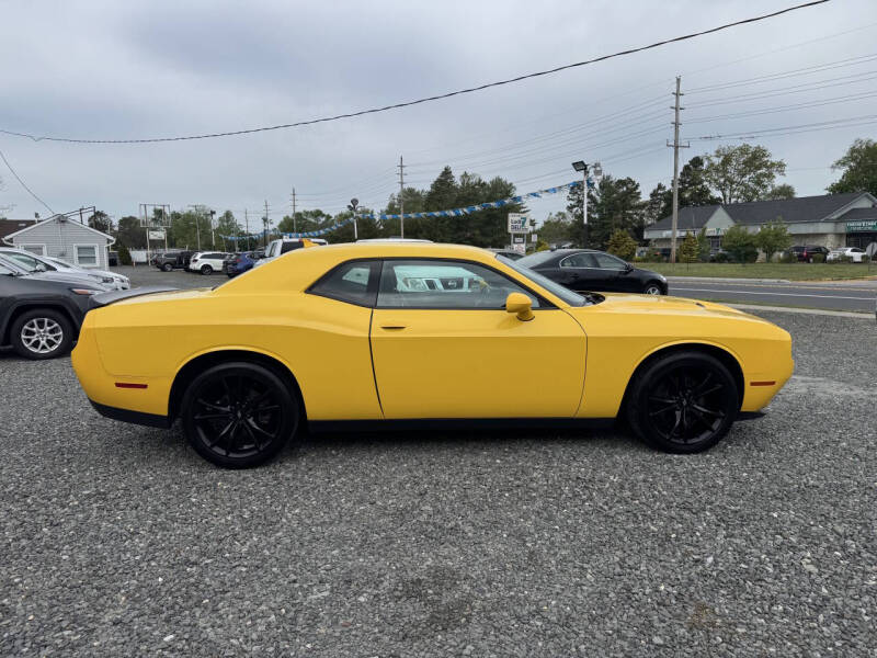 2018 Dodge Challenger SXT Plus