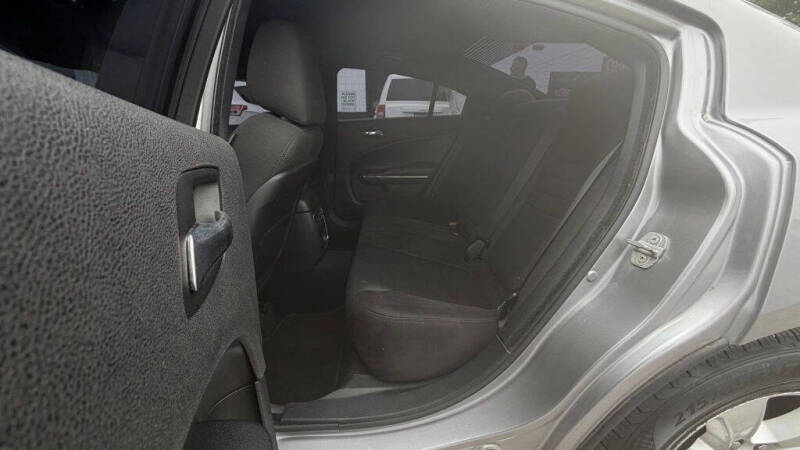 2014 Dodge Charger SE