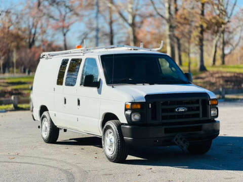 2014 Ford E-Series E-250