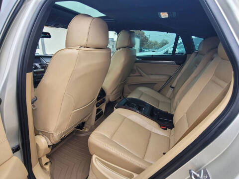 2012 BMW X6 xDrive50i