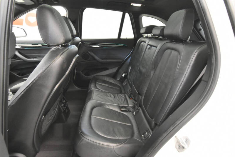 2021 BMW X1 xDrive28i