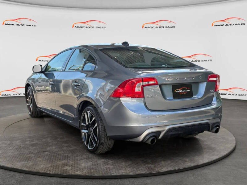2017 Volvo S60 T5 Dynamic