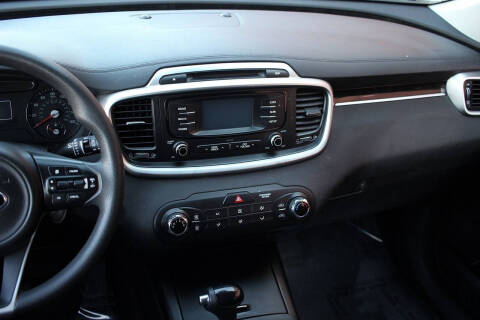 2016 Kia Sorento LX V6