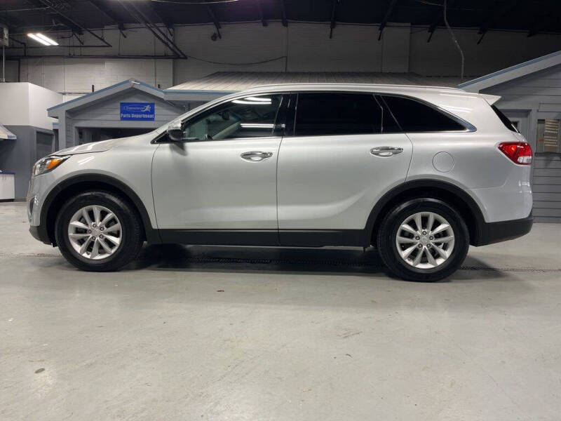 2017 Kia Sorento LX