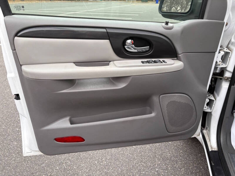 2005 GMC Envoy XUV SLE