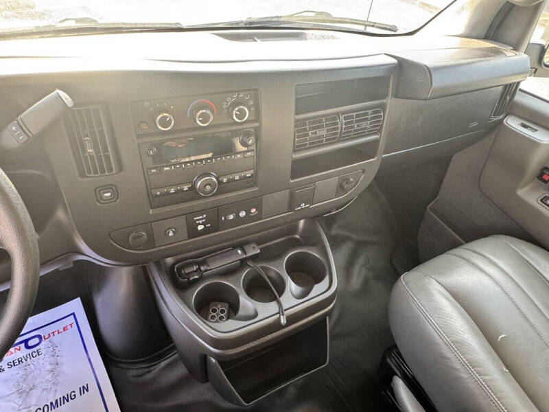 2018 Chevrolet Express LS 3500