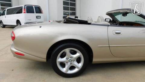 2000 Jaguar XK-Series XK8