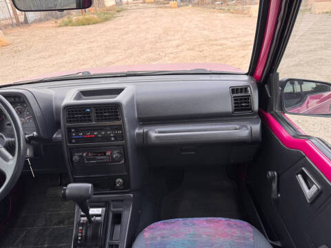 1994 GEO Tracker LSi