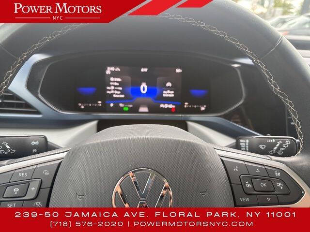 2023 Volkswagen Taos SE 4Motion