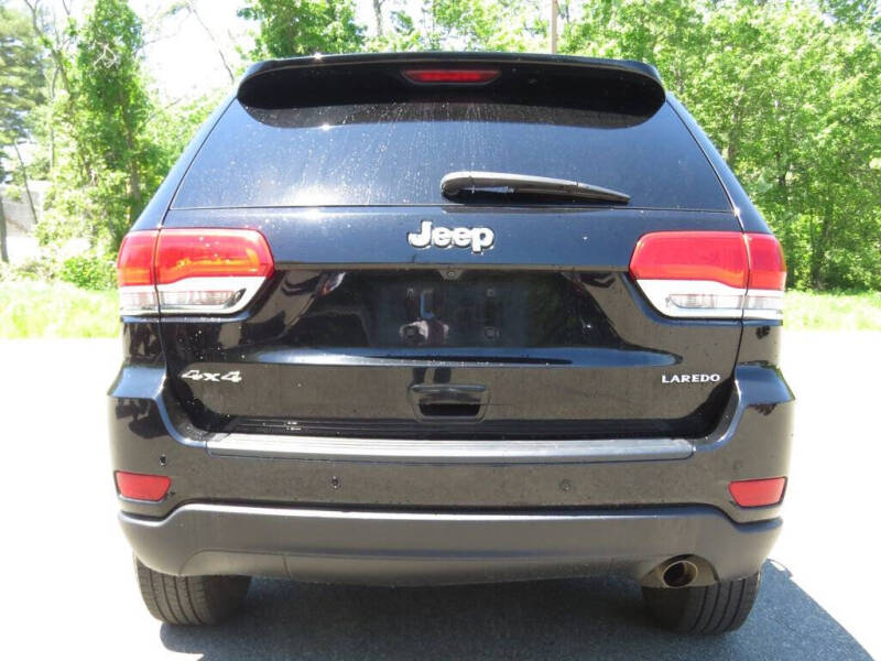 2017 Jeep Grand Cherokee Laredo
