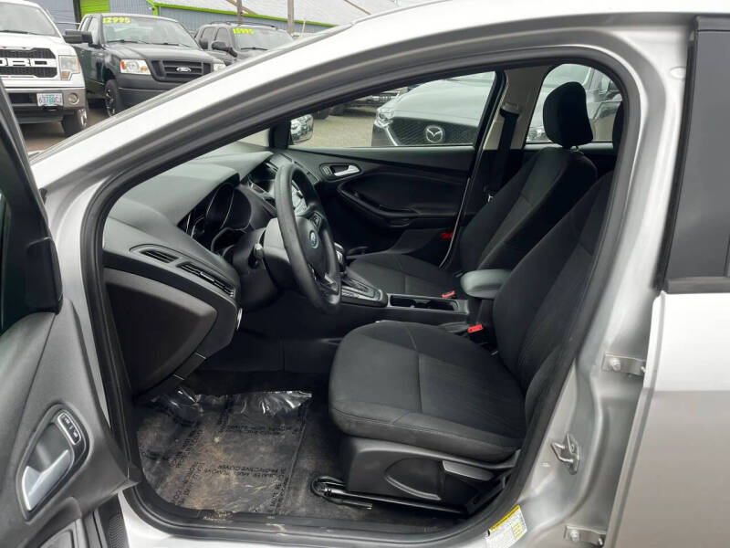 2017 Ford Focus SE