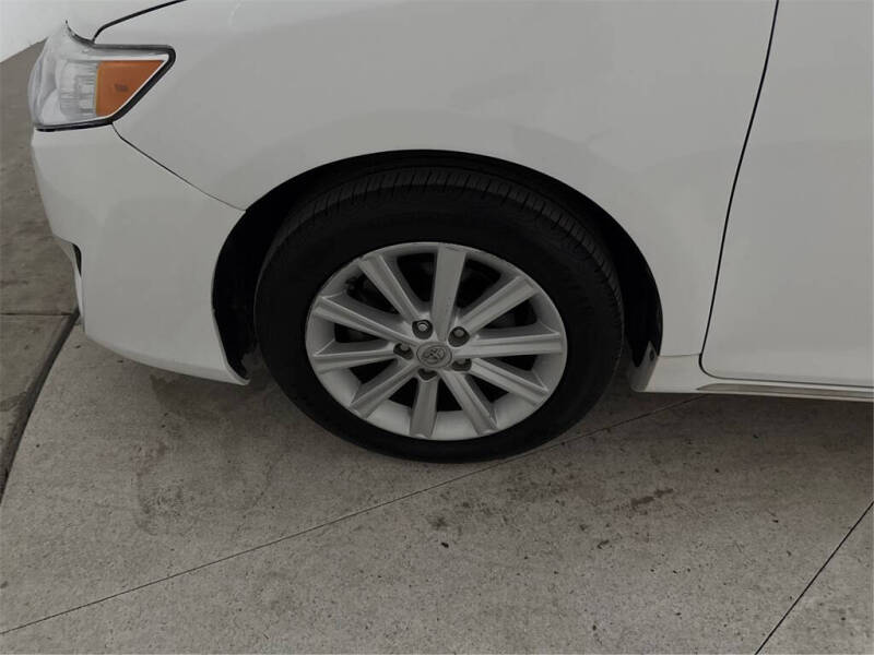 2014 Toyota Camry XLE V6