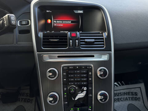 2016 Volvo XC60 T6 Drive-E