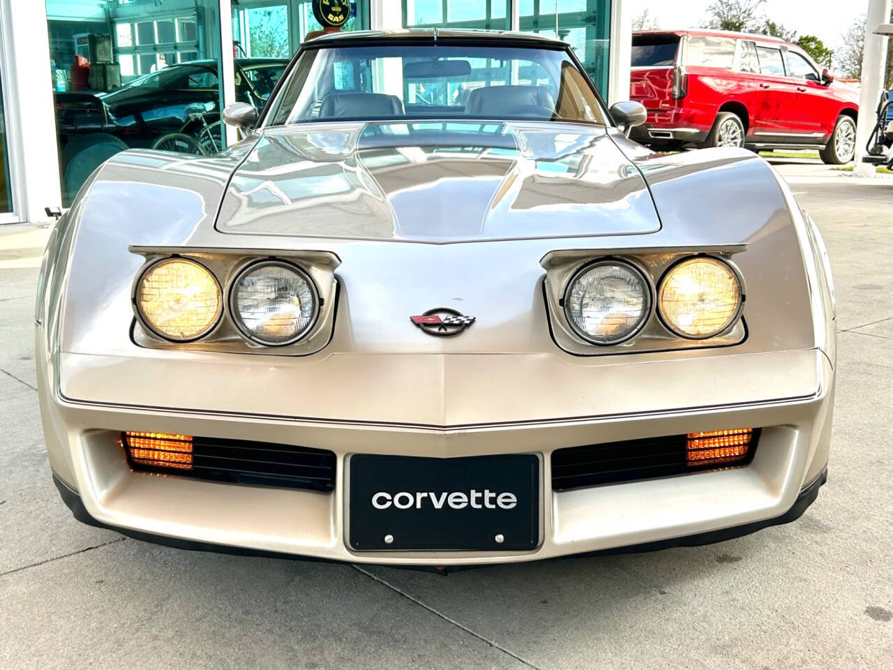 1982 Chevrolet Corvette 3