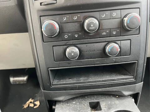 2008 Dodge Grand Caravan SE
