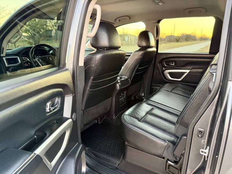 2017 Nissan Titan PRO-4X