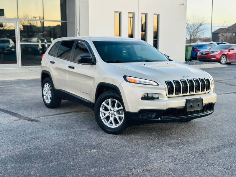 2015 Jeep Cherokee Sport