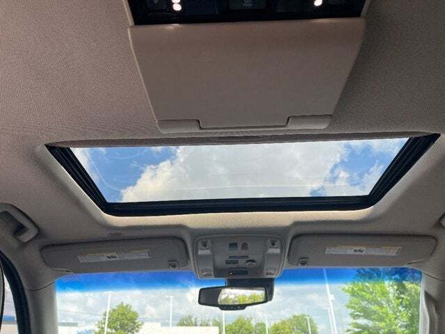 2018 GMC Yukon XL 24
