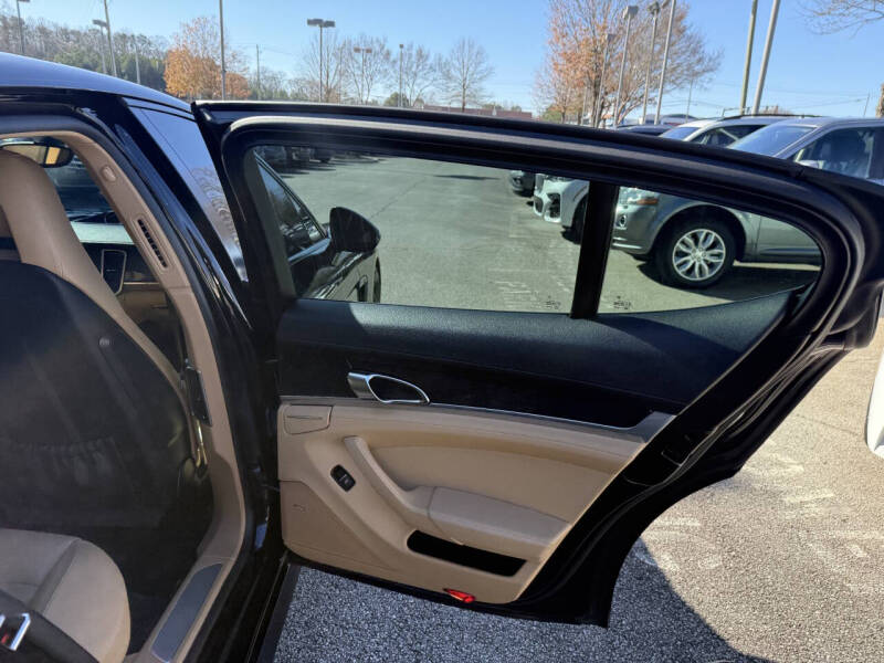 2015 Porsche Panamera