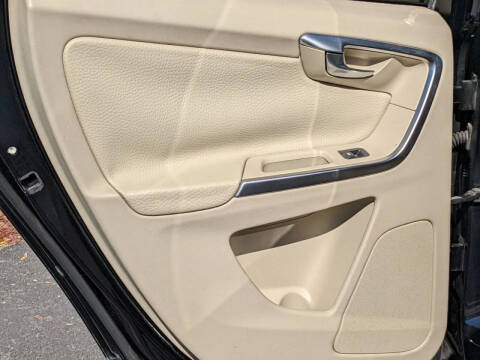 2010 Volvo XC60 3.2