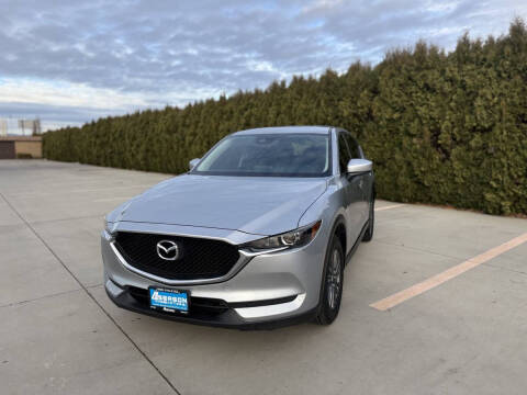 2017 Mazda CX-5 Sport