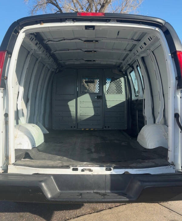 2017 Chevrolet Express 2500
