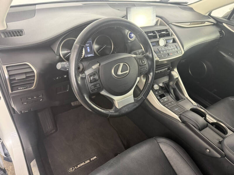 2017 Lexus NX 300h