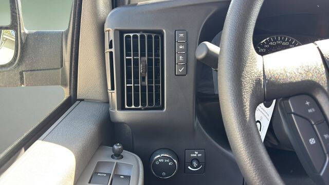 2026 Chevrolet Express 3500