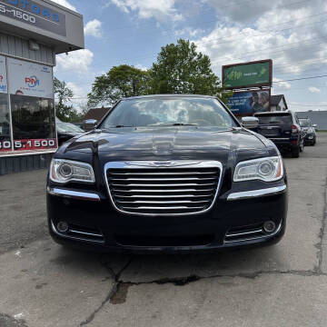 2012 Chrysler 300 Limited