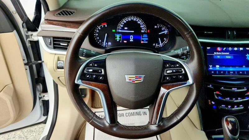 2017 Cadillac XTS Luxury