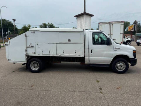 2012 Ford E-Series E-450 SD