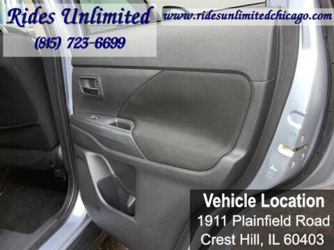 2016 Mitsubishi Outlander ES