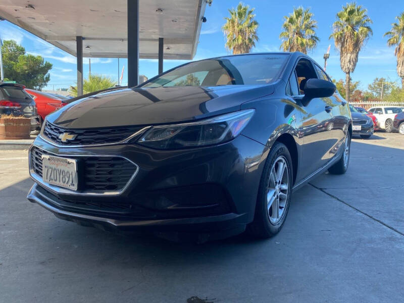2017 Chevrolet Cruze LT Auto