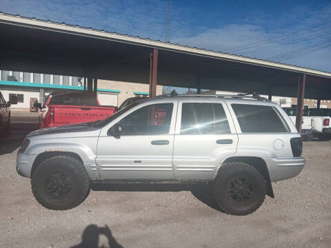 2004 Jeep Grand Cherokee for sale at Faw Motor Co - Faws Garage Inc. in Arapahoe NE