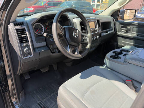 2017 RAM 1500 Express