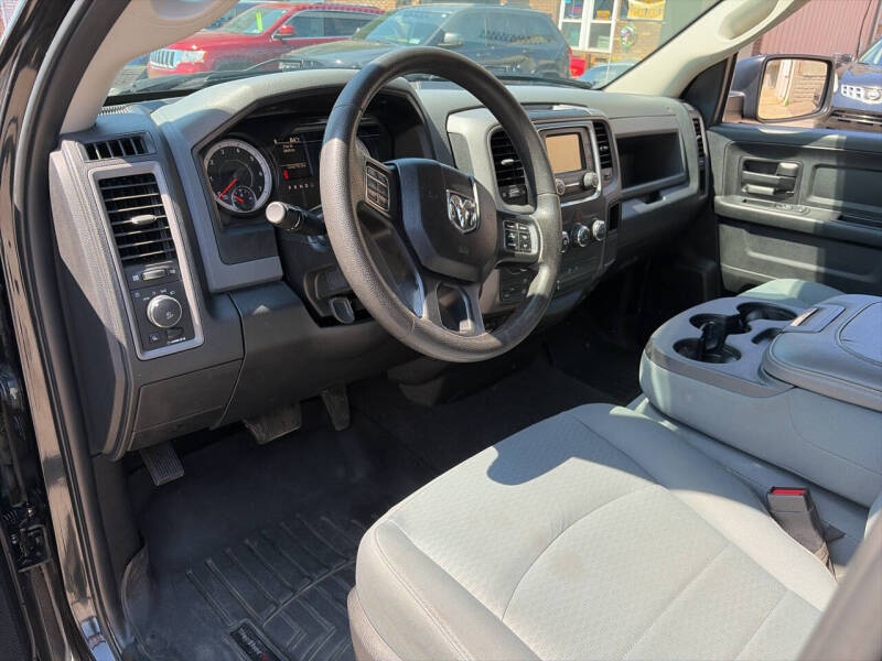 2017 RAM 1500 Express