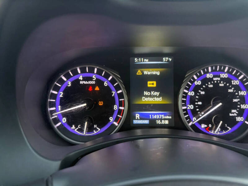 2015 Infiniti Q50 Premium