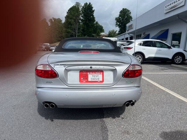 2005 Jaguar XKR