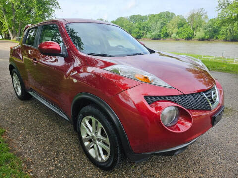 2014 Nissan JUKE for sale at Auto House Superstore in Terre Haute IN