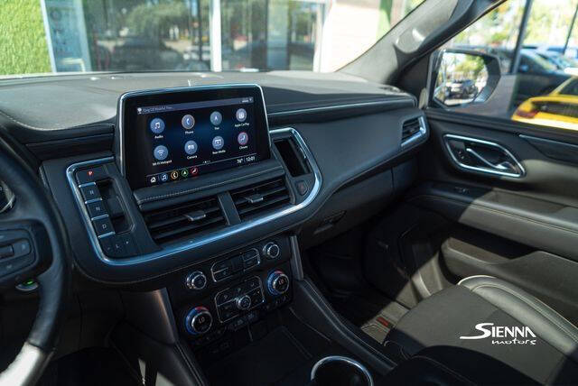 2021 GMC Yukon XL SLT