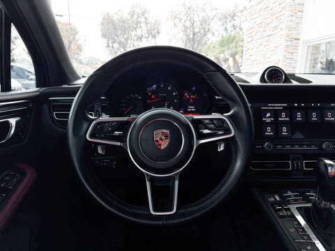 2020 Porsche Macan