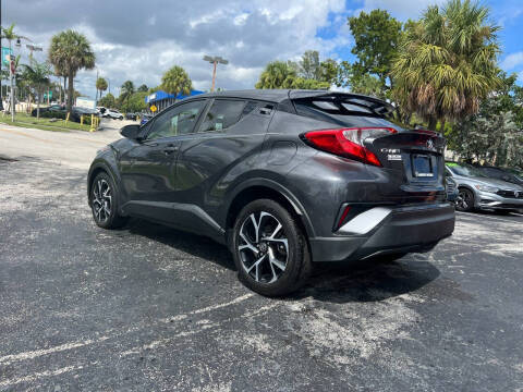2020 Toyota C-HR XLE