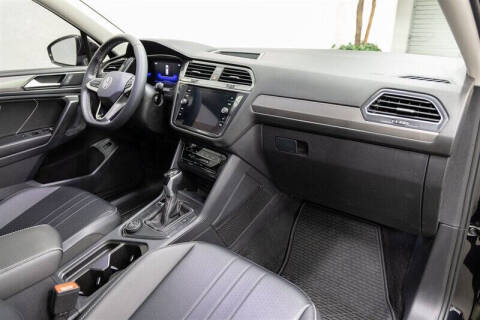 2022 Volkswagen Tiguan SE 4Motion