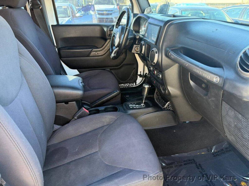 2013 Jeep Wrangler Unlimited Freedom Edition