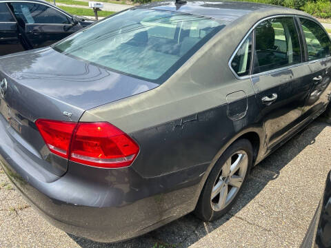 2012 Volkswagen Passat SE PZEV