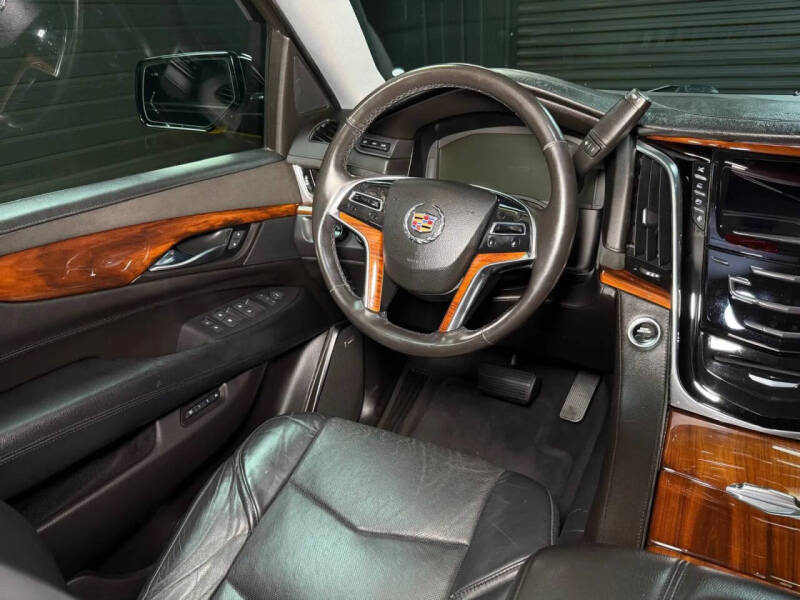 2015 Cadillac Escalade Premium