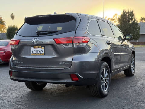 2017 Toyota Highlander XLE