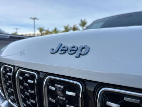 2022 Jeep Grand Cherokee