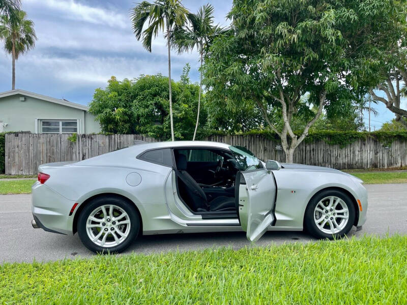 2019 Chevrolet Camaro LS