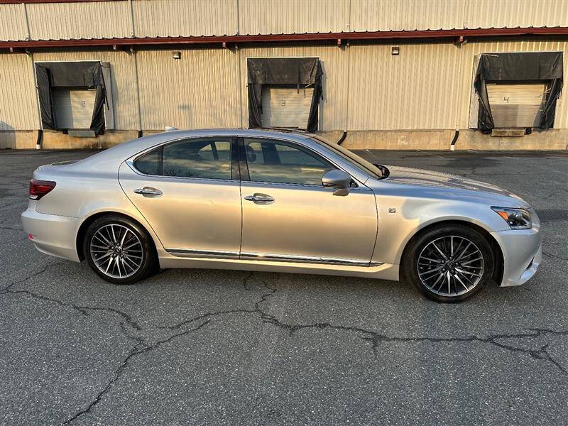 2015 Lexus LS 460